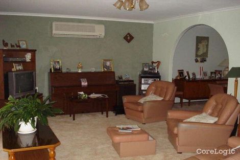 Property photo of 4 Cochran Place Abbotsbury NSW 2176