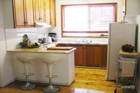 Property photo of 23 Pine Avenue North Shore VIC 3214