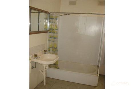 Property photo of 2/24 Mitchell Street Ouyen VIC 3490