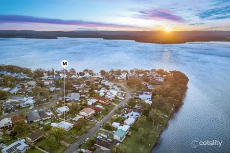 Property photo of 50 Kullaroo Road Summerland Point NSW 2259