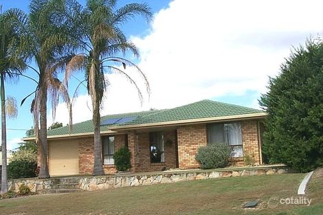 30 Thoms Cres, Mount Warren Park, QLD 4207