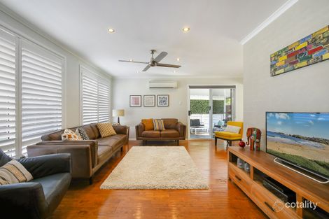 Property photo of 8 Byarong Avenue Point Clare NSW 2250