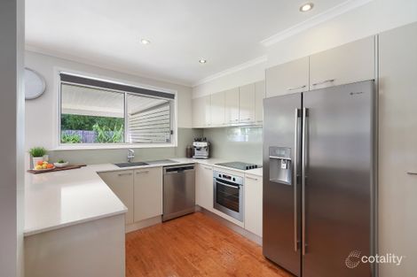 Property photo of 8 Byarong Avenue Point Clare NSW 2250
