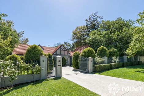 Property photo of 33 Wavell Road Dalkeith WA 6009