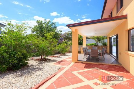 Property photo of 85 Ham Road Mansfield QLD 4122