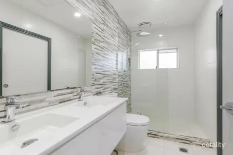 Property photo of 3 Jewel Close Port Douglas QLD 4877