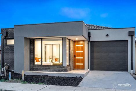 43 Hawkesbury Dr, Donnybrook, VIC 3064