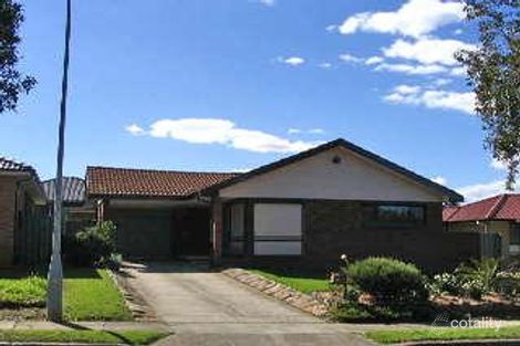 34 Canterbury Rd, St Johns Park, NSW 2176