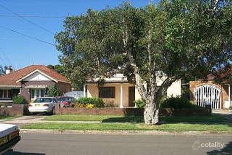 16 Acacia St, Belmore, NSW 2192