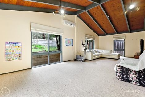 Property photo of 12 Nokuna Court Greensborough VIC 3088