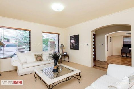 Property photo of 23 The Boardwalk Ascot WA 6104