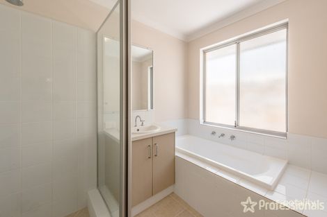 Property photo of 4 Stormking Loop Wandina WA 6530