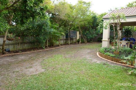 Property photo of 16 Dellwood Circuit Molendinar QLD 4214