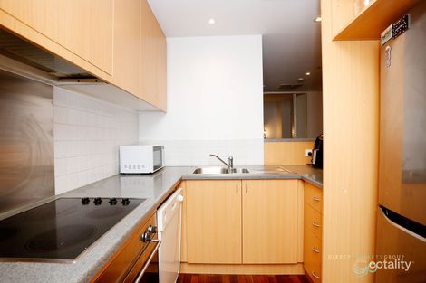 Property photo of 204/172 William Street Melbourne VIC 3000