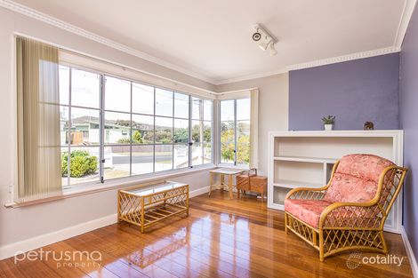 Property photo of 1/20 Natone Street Lindisfarne TAS 7015