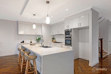 Property photo of 1 Marianne Way Doncaster VIC 3108