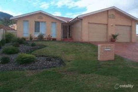 Property photo of 28 Lyrebird Way Farmborough Heights NSW 2526