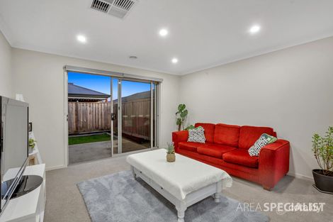 Property photo of 106 Fenway Boulevard Clyde North VIC 3978