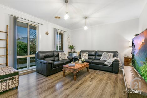 Property photo of 23 Ash Crescent Pakenham VIC 3810