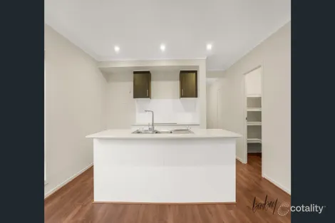 Property photo of 29 Margot Circuit Kalkallo VIC 3064