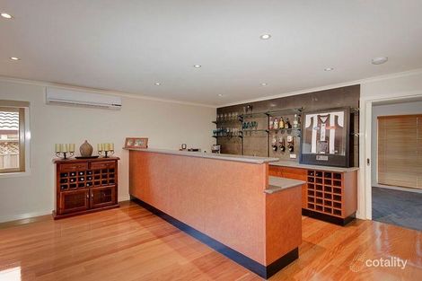 Property photo of 17 Jedan Court Rowville VIC 3178