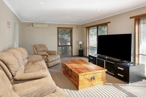 Property photo of 1 Rowan Court Belmont VIC 3216