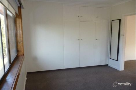 Property photo of 8/275 Balaclava Road Caulfield North VIC 3161