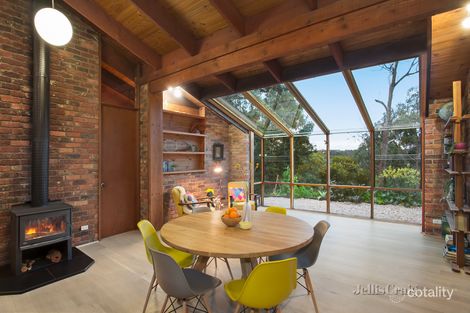 Property photo of 65 Blooms Road North Warrandyte VIC 3113