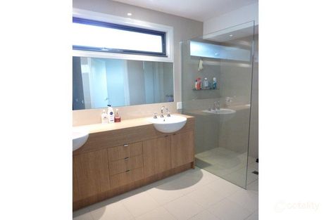 Property photo of 13 Koonung Road Blackburn North VIC 3130