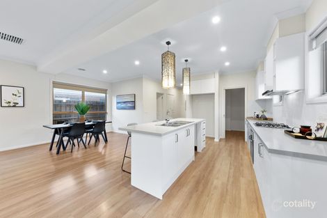 Property photo of 4/10 Blackley Court Deer Park VIC 3023