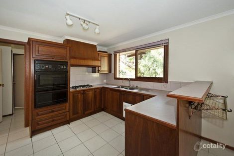 Property photo of 2/32 Strathallan Road Macleod VIC 3085