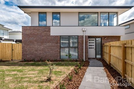 Property photo of 1 Perissos Place Keysborough VIC 3173