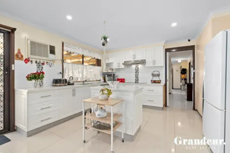 Property photo of 7 Apache Road Bossley Park NSW 2176