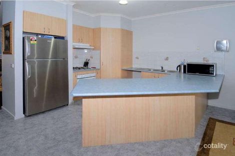 Property photo of 2 Lantern Court Cairnlea VIC 3023