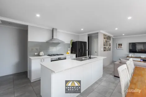 Property photo of 12 Dresden Road Dalyellup WA 6230