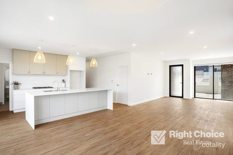 Property photo of 7 Adelaide Place Shellharbour NSW 2529