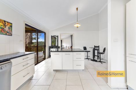 Property photo of 17 Daley Avenue Daleys Point NSW 2257