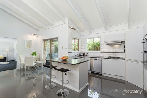 Property photo of 44 Durham Road Surrey Hills VIC 3127