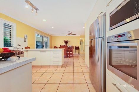 Property photo of 1 Thornleigh Crescent Varsity Lakes QLD 4227