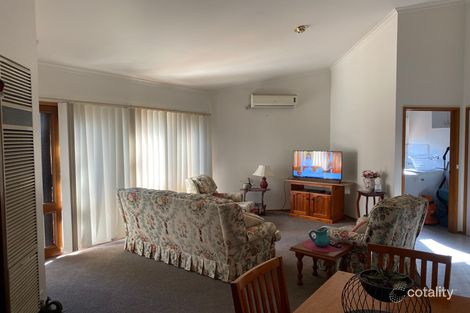 Property photo of 1/5 Dewan Avenue Werribee VIC 3030