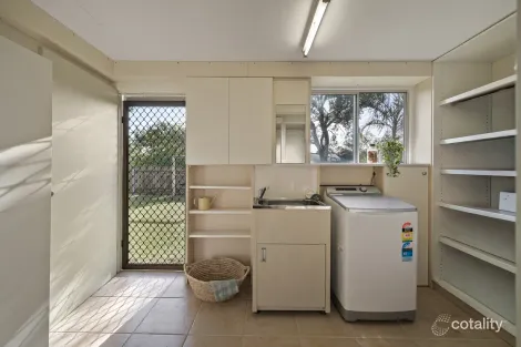 Property photo of 9 Sandralee Street Brighton QLD 4017