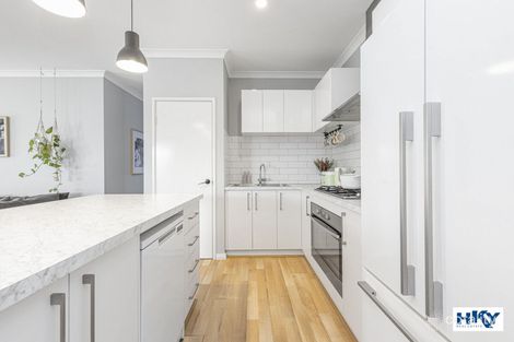 Property photo of 44 Ambersun Avenue Brabham WA 6055
