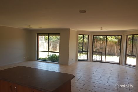 Property photo of 11 Chesil Court Narre Warren South VIC 3805