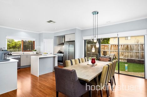 Property photo of 27 Maldon Drive Eynesbury VIC 3338