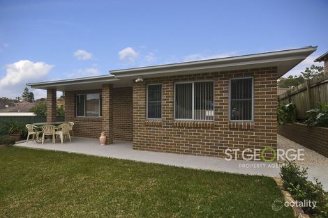 19 Railway Pde, Penshurst, NSW 2222
