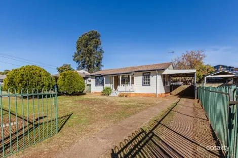 9 Houston Dr, Dubbo, NSW 2830