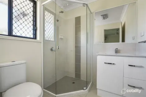 Property photo of 12 Blackburn Court Kirkwood QLD 4680