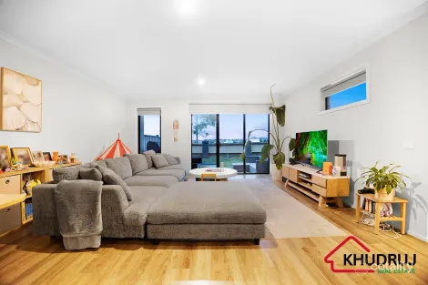 Property photo of 50 Greg Norman Drive Point Cook VIC 3030