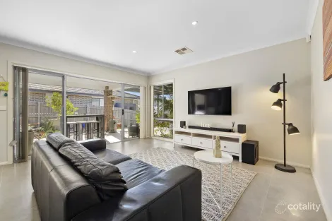 Property photo of 42 Roy Marika Street Bonner ACT 2914