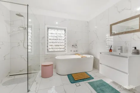 Property photo of 32 Queen Street South Kempsey NSW 2440